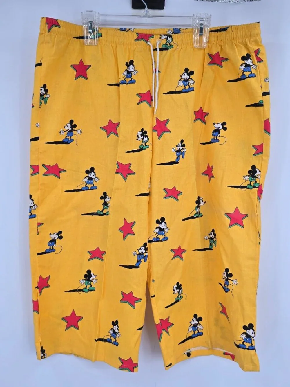 Vintage Disney Mickey & Co Large Yellow Red Star Print Drawstring Shorts
